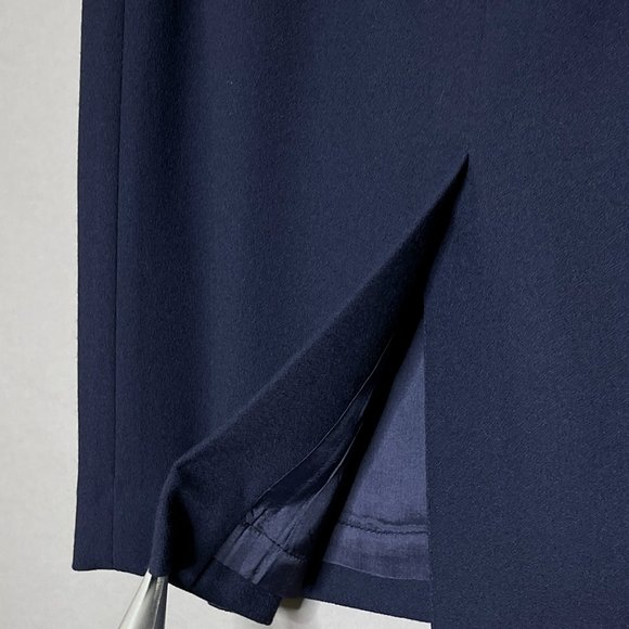 Kasper and Company A.S.L. Petite Navy Blue Skirt Button and Zips In Back Size 2P - Picture 3 of 6